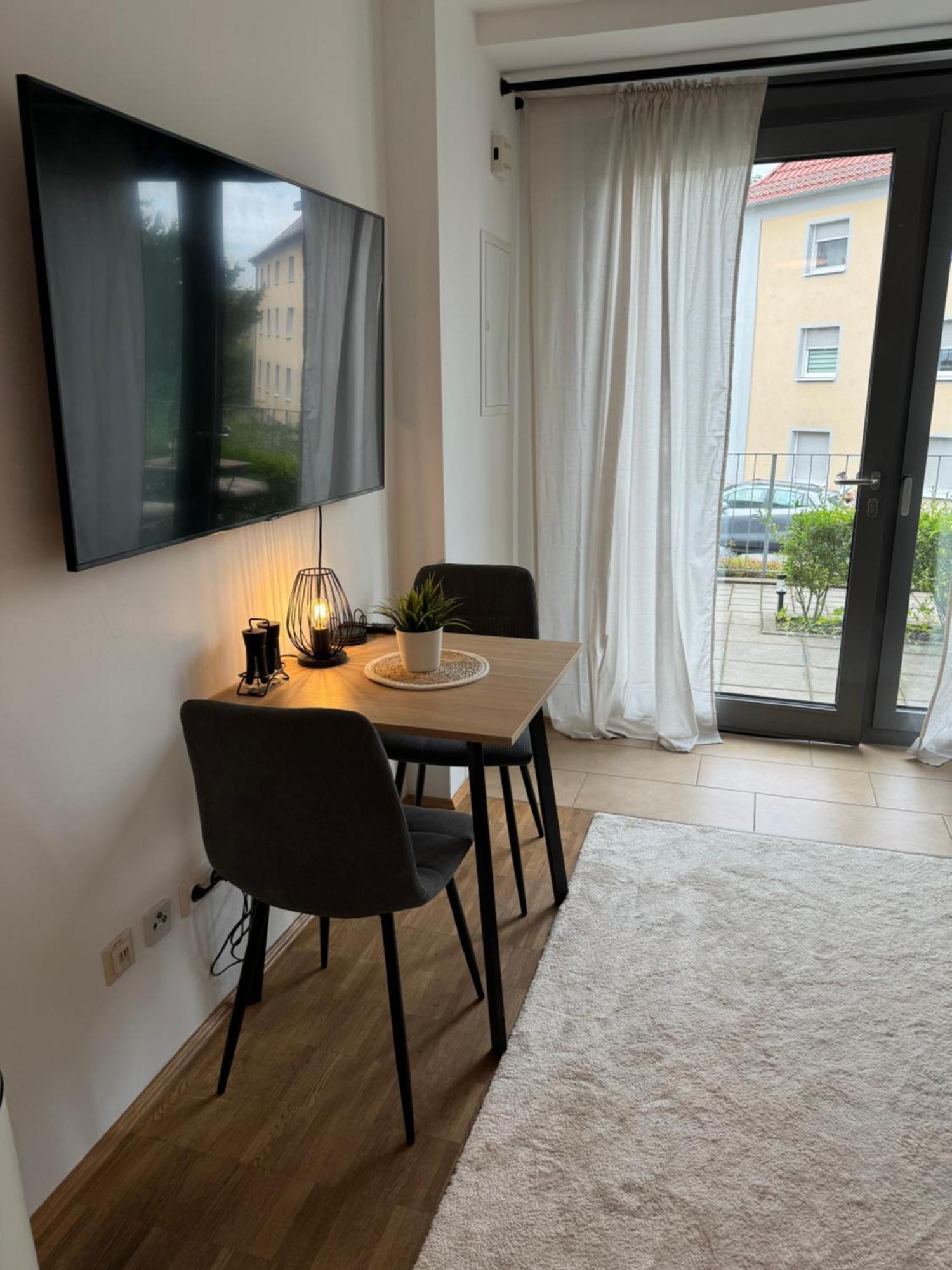 Moderne Ferienwohnung Mit Terrasse Würzburg Zewnętrze zdjęcie